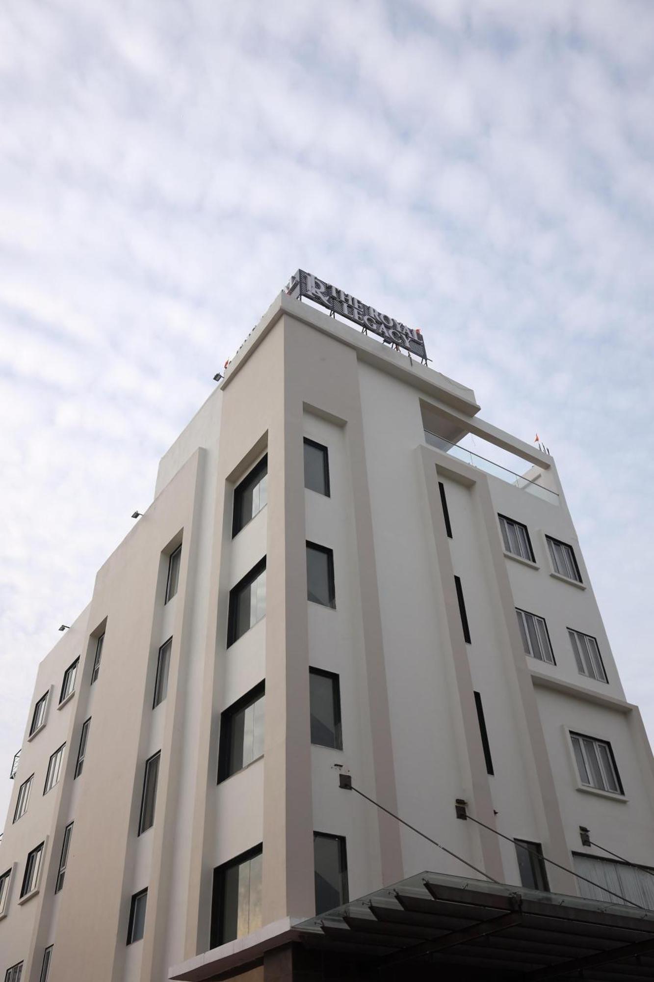 Hotel The Royal Legacy Lucknow Exterior foto